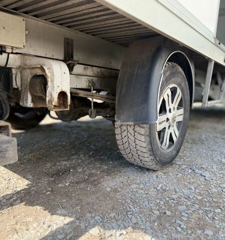 Білий Мерседес Sprinter, об'ємом двигуна 3.22 л та пробігом 250 тис. км за 14500 $, фото 5 на Automoto.ua