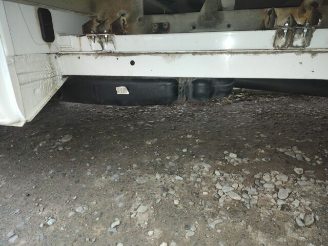 Белый Мерседес Sprinter, объемом двигателя 0 л и пробегом 450 тыс. км за 15000 $, фото 6 на Automoto.ua