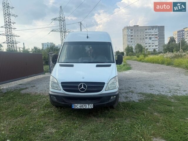 Білий Мерседес Sprinter, об'ємом двигуна 2.14 л та пробігом 658 тис. км за 17200 $, фото 6 на Automoto.ua