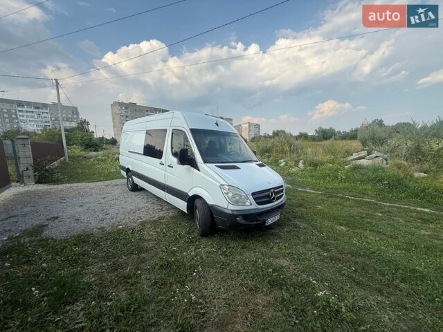Білий Мерседес Sprinter, об'ємом двигуна 2.14 л та пробігом 658 тис. км за 17200 $, фото 1 на Automoto.ua