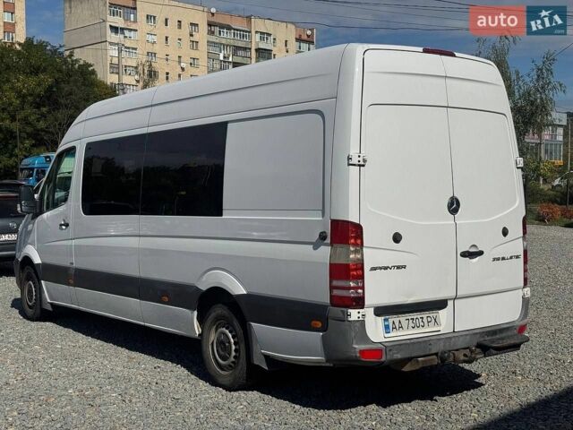 Белый Мерседес Sprinter, объемом двигателя 3 л и пробегом 443 тыс. км за 16500 $, фото 5 на Automoto.ua