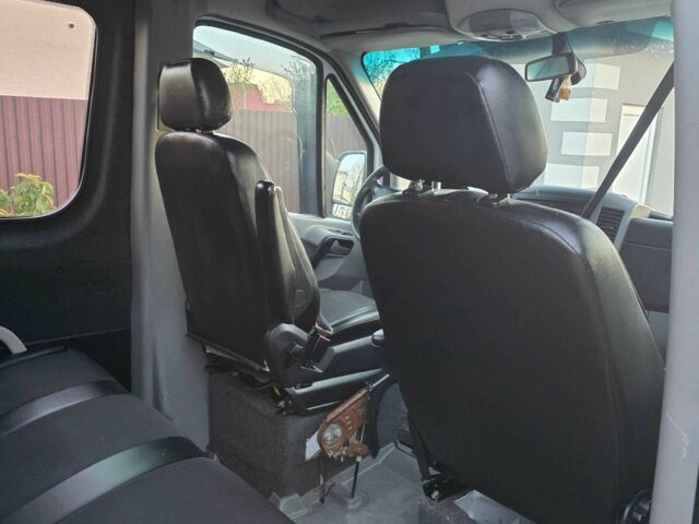 Белый Мерседес Sprinter, объемом двигателя 3 л и пробегом 297 тыс. км за 31500 $, фото 8 на Automoto.ua
