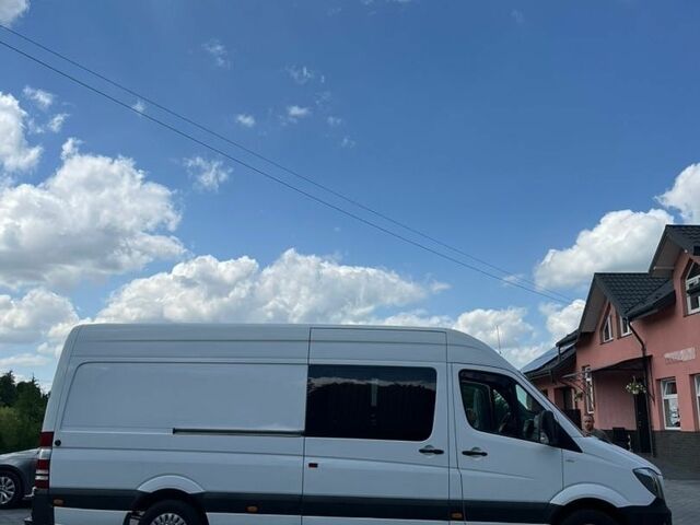 Белый Мерседес Sprinter, объемом двигателя 2.14 л и пробегом 722 тыс. км за 22300 $, фото 9 на Automoto.ua