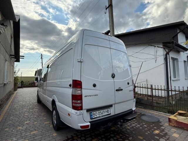 Білий Мерседес Sprinter, об'ємом двигуна 2.1 л та пробігом 980 тис. км за 23800 $, фото 2 на Automoto.ua