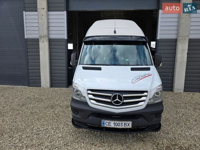Белый Мерседес Sprinter, объемом двигателя 3 л и пробегом 51 тыс. км за 32499 $, фото 2 на Automoto.ua