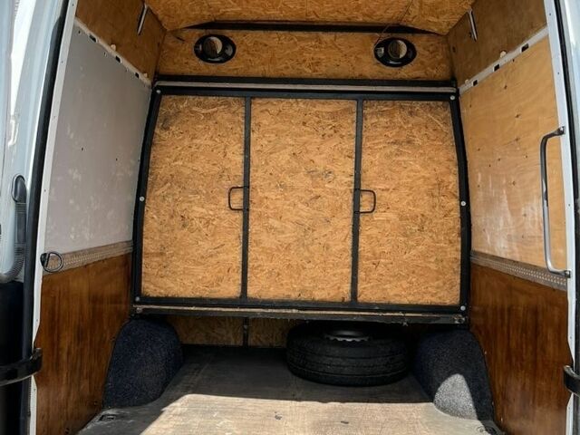 Белый Мерседес Sprinter, объемом двигателя 2.14 л и пробегом 722 тыс. км за 22300 $, фото 25 на Automoto.ua