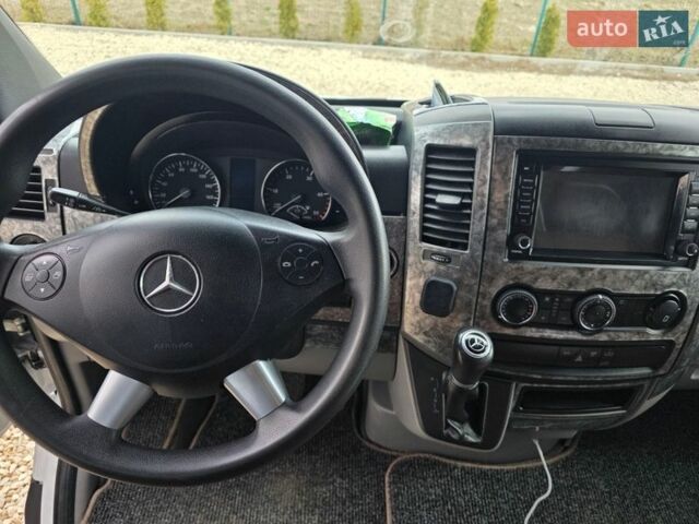 Белый Мерседес Sprinter, объемом двигателя 3 л и пробегом 51 тыс. км за 32499 $, фото 10 на Automoto.ua
