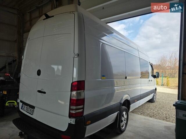 Белый Мерседес Sprinter, объемом двигателя 3 л и пробегом 51 тыс. км за 32499 $, фото 4 на Automoto.ua