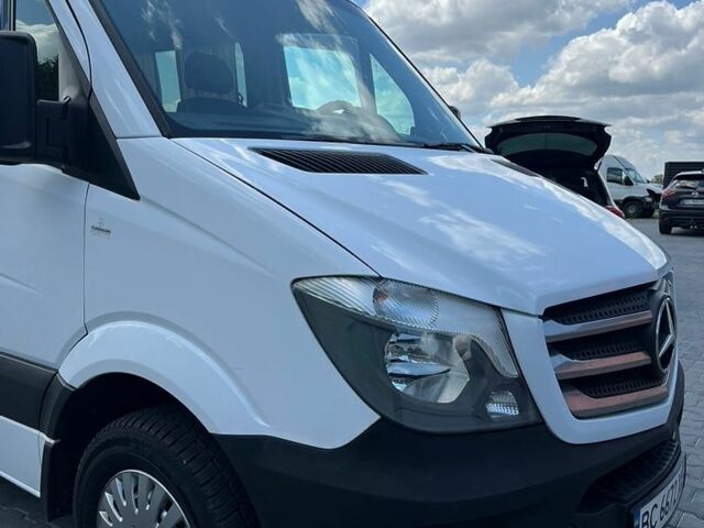 Белый Мерседес Sprinter, объемом двигателя 2.14 л и пробегом 722 тыс. км за 22300 $, фото 11 на Automoto.ua
