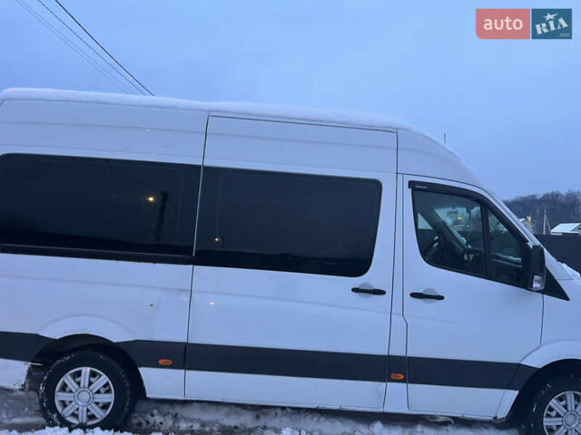 Белый Мерседес Sprinter, объемом двигателя 2.14 л и пробегом 500 тыс. км за 18500 $, фото 3 на Automoto.ua