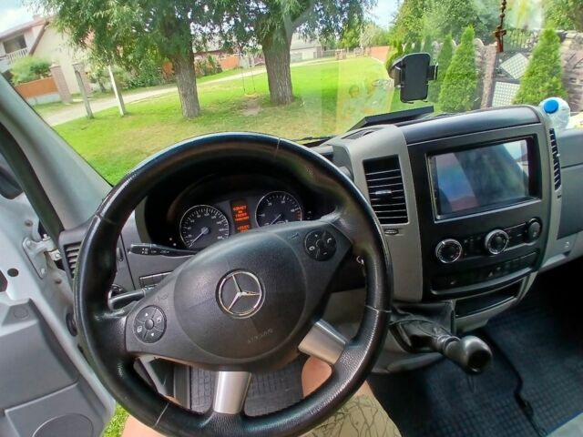 Белый Мерседес Sprinter, объемом двигателя 2.1 л и пробегом 1 тыс. км за 24500 $, фото 2 на Automoto.ua