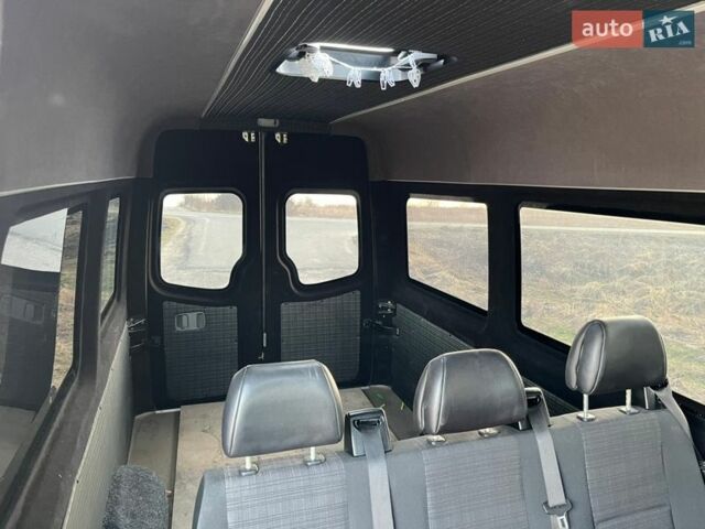 Белый Мерседес Sprinter, объемом двигателя 2.14 л и пробегом 229 тыс. км за 23500 $, фото 2 на Automoto.ua