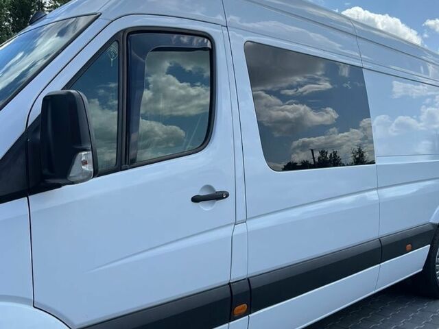 Белый Мерседес Sprinter, объемом двигателя 2.14 л и пробегом 722 тыс. км за 22300 $, фото 2 на Automoto.ua