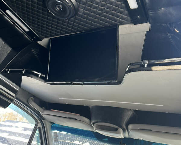 Белый Мерседес Sprinter, объемом двигателя 3 л и пробегом 470 тыс. км за 26869 $, фото 5 на Automoto.ua