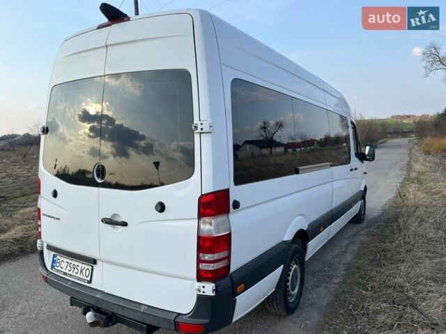 Белый Мерседес Sprinter, объемом двигателя 2.14 л и пробегом 229 тыс. км за 23500 $, фото 6 на Automoto.ua