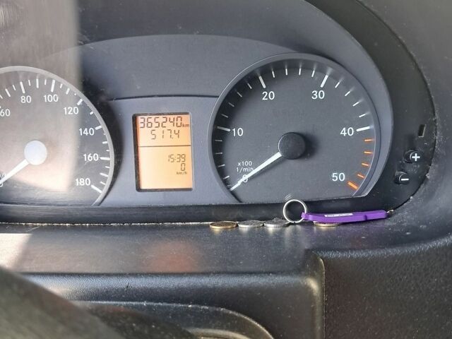 Білий Мерседес Sprinter, об'ємом двигуна 2.99 л та пробігом 365 тис. км за 27500 $, фото 7 на Automoto.ua