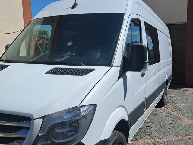 Білий Мерседес Sprinter, об'ємом двигуна 2.99 л та пробігом 365 тис. км за 27500 $, фото 2 на Automoto.ua