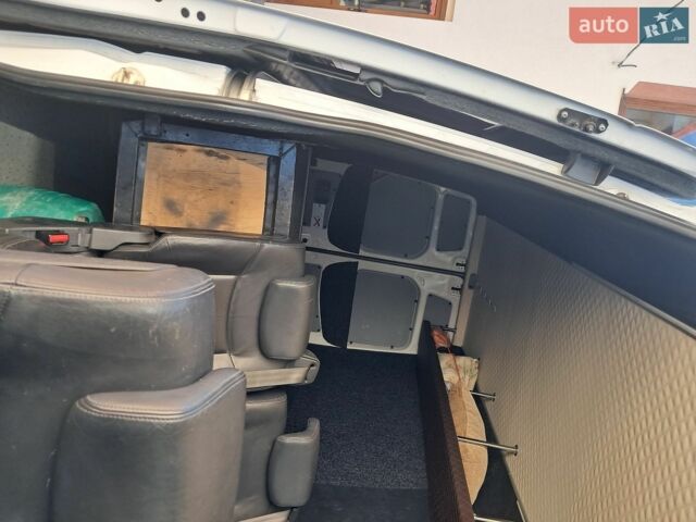 Білий Мерседес Sprinter, об'ємом двигуна 2.99 л та пробігом 365 тис. км за 27500 $, фото 9 на Automoto.ua