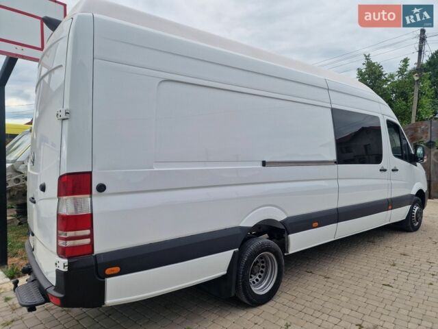 Белый Мерседес Sprinter, объемом двигателя 2.99 л и пробегом 195 тыс. км за 48850 $, фото 2 на Automoto.ua
