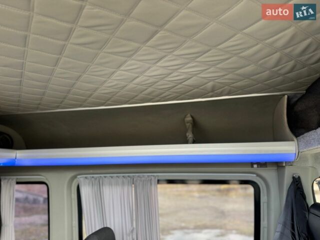 Белый Мерседес Sprinter, объемом двигателя 2.14 л и пробегом 545 тыс. км за 27999 $, фото 27 на Automoto.ua