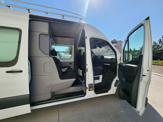 Белый Мерседес Sprinter, объемом двигателя 2.2 л и пробегом 151 тыс. км за 32500 $, фото 5 на Automoto.ua
