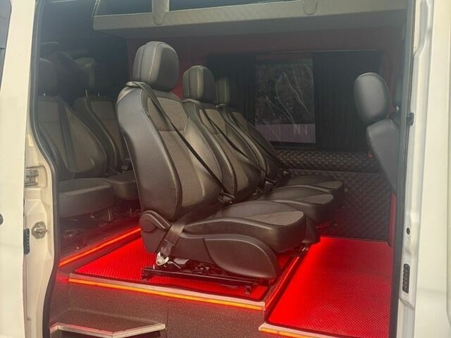 Белый Мерседес Sprinter, объемом двигателя 2.14 л и пробегом 500 тыс. км за 25500 $, фото 8 на Automoto.ua