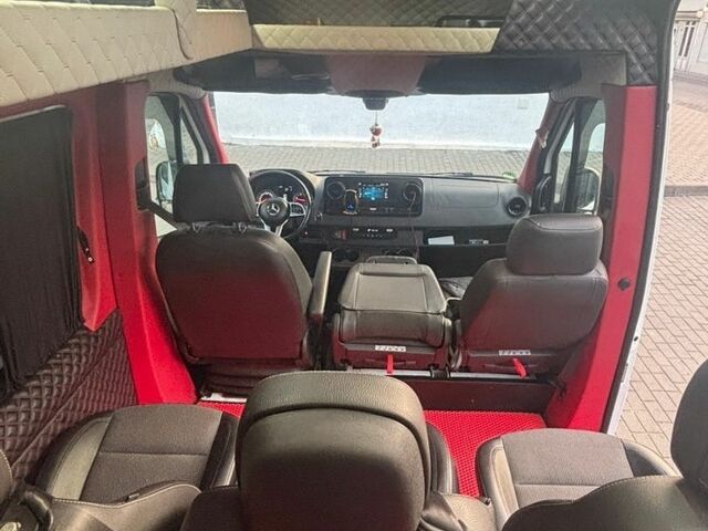 Белый Мерседес Sprinter, объемом двигателя 2.14 л и пробегом 500 тыс. км за 25500 $, фото 4 на Automoto.ua