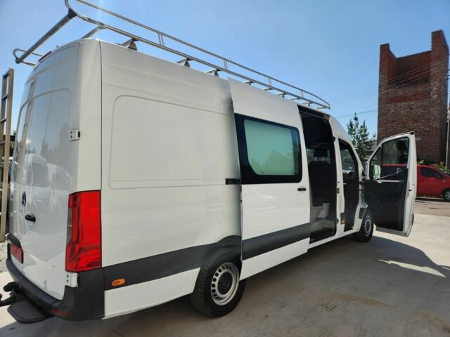 Белый Мерседес Sprinter, объемом двигателя 2.2 л и пробегом 151 тыс. км за 32500 $, фото 3 на Automoto.ua