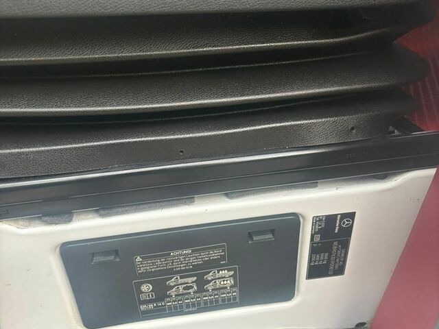 Белый Мерседес Sprinter, объемом двигателя 2.14 л и пробегом 500 тыс. км за 25500 $, фото 19 на Automoto.ua