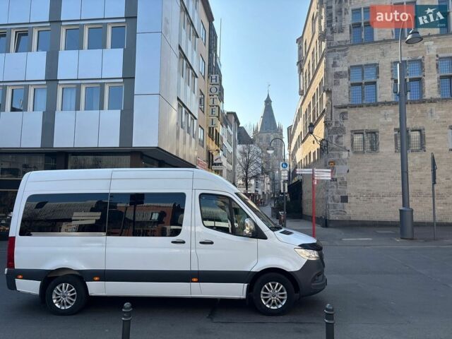 Белый Мерседес Sprinter, объемом двигателя 2.2 л и пробегом 500 тыс. км за 27000 $, фото 8 на Automoto.ua