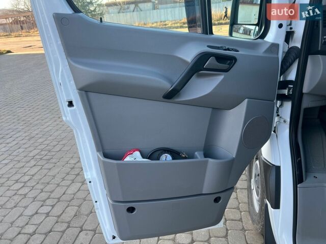 Білий Мерседес Sprinter, об'ємом двигуна 2.1 л та пробігом 629 тис. км за 24750 $, фото 23 на Automoto.ua
