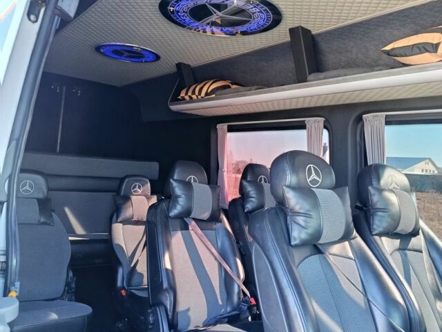Белый Мерседес Sprinter, объемом двигателя 2.1 л и пробегом 555 тыс. км за 34500 $, фото 8 на Automoto.ua