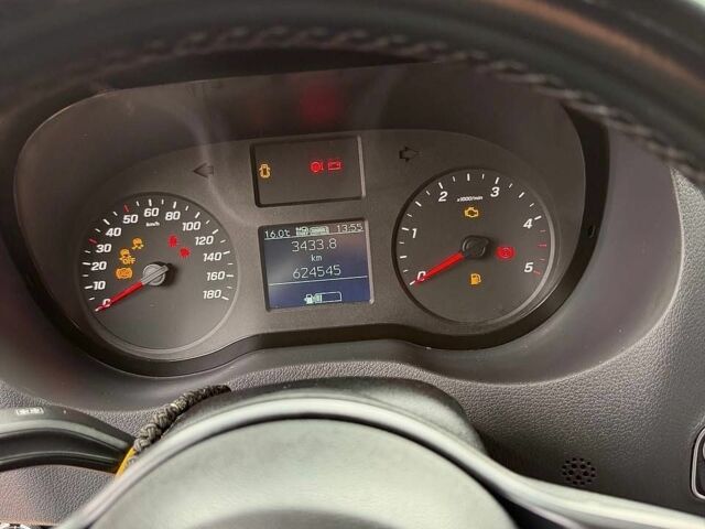 Белый Мерседес Sprinter, объемом двигателя 2.14 л и пробегом 624 тыс. км за 27500 $, фото 1 на Automoto.ua