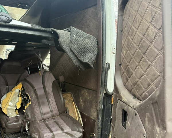 Білий Мерседес Sprinter, об'ємом двигуна 2.14 л та пробігом 450 тис. км за 14200 $, фото 18 на Automoto.ua