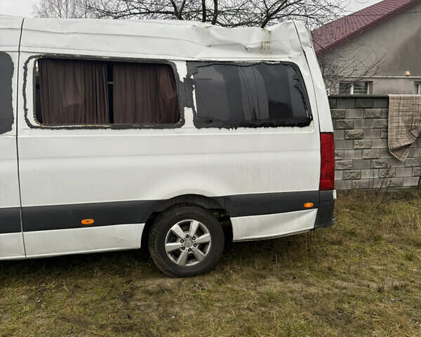 Білий Мерседес Sprinter, об'ємом двигуна 2.14 л та пробігом 450 тис. км за 14200 $, фото 5 на Automoto.ua