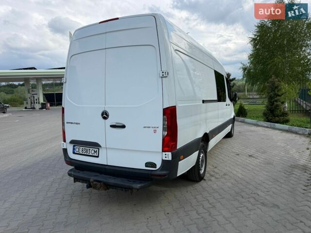 Белый Мерседес Sprinter, объемом двигателя 2.99 л и пробегом 645 тыс. км за 37000 $, фото 3 на Automoto.ua