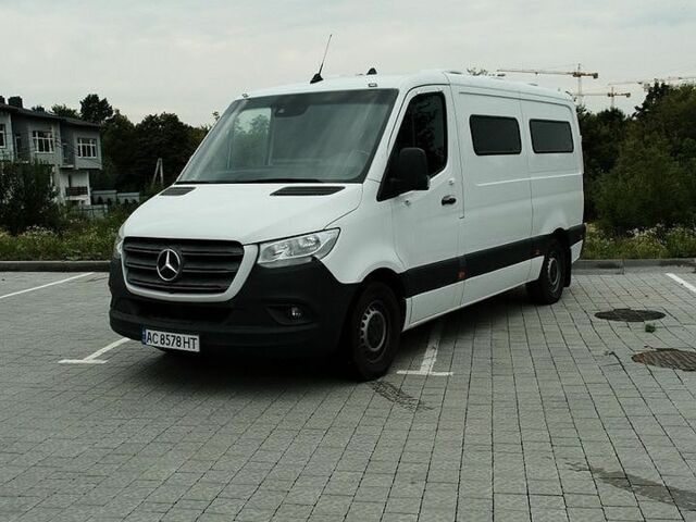 Белый Мерседес Sprinter, объемом двигателя 2.14 л и пробегом 181 тыс. км за 27500 $, фото 5 на Automoto.ua