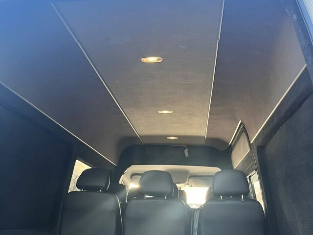 Білий Мерседес Sprinter, об'ємом двигуна 2.2 л та пробігом 300 тис. км за 32000 $, фото 10 на Automoto.ua