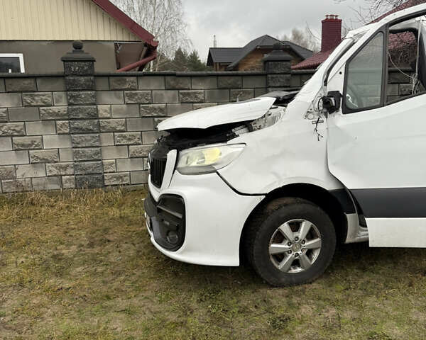 Білий Мерседес Sprinter, об'ємом двигуна 2.14 л та пробігом 450 тис. км за 14200 $, фото 1 на Automoto.ua