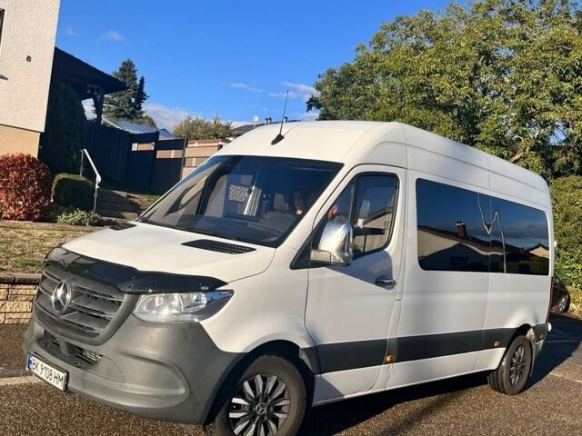 Белый Мерседес Sprinter, объемом двигателя 2.2 л и пробегом 300 тыс. км за 32000 $, фото 16 на Automoto.ua