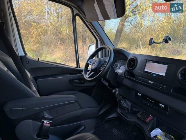 Белый Мерседес Sprinter, объемом двигателя 2.14 л и пробегом 398 тыс. км за 28000 $, фото 18 на Automoto.ua