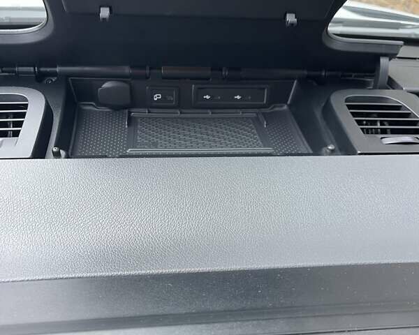 Білий Мерседес Sprinter, об'ємом двигуна 2.2 л та пробігом 121 тис. км за 30000 $, фото 10 на Automoto.ua