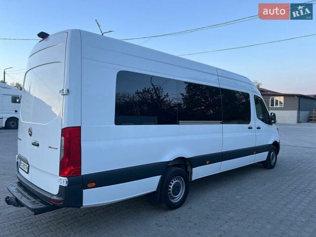 Белый Мерседес Sprinter, объемом двигателя 2.14 л и пробегом 375 тыс. км за 41500 $, фото 10 на Automoto.ua
