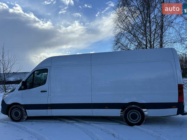 Білий Мерседес Sprinter, об'ємом двигуна 2.2 л та пробігом 200 тис. км за 24950 $, фото 2 на Automoto.ua