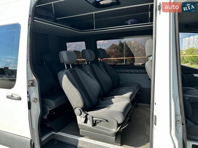 Белый Мерседес Sprinter, объемом двигателя 2.14 л и пробегом 312 тыс. км за 29999 $, фото 23 на Automoto.ua