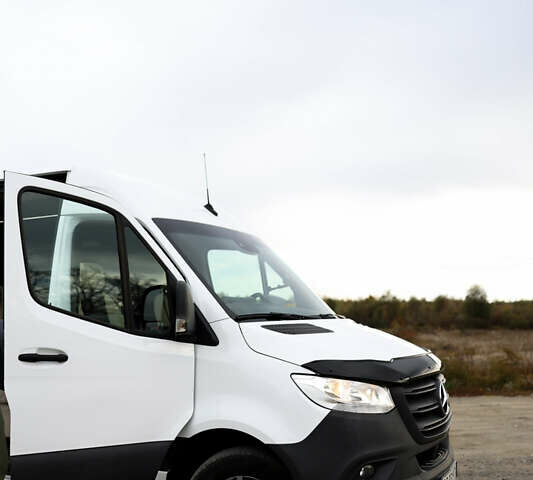 Белый Мерседес Sprinter, объемом двигателя 1.95 л и пробегом 270 тыс. км за 59900 $, фото 9 на Automoto.ua