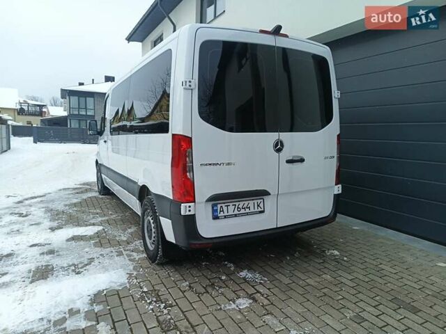 Белый Мерседес Sprinter, объемом двигателя 2.2 л и пробегом 295 тыс. км за 29999 $, фото 7 на Automoto.ua