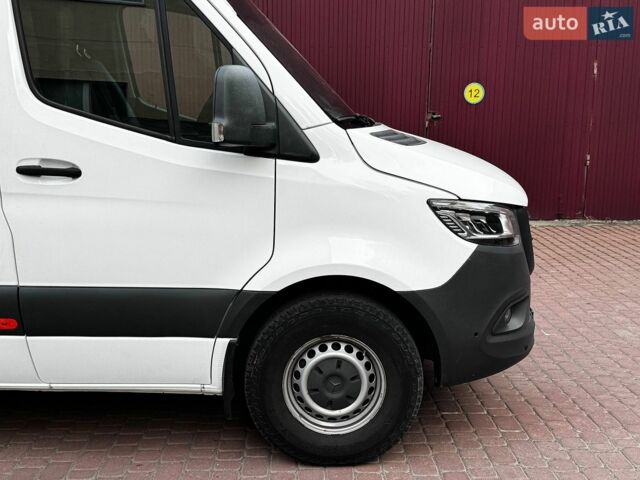 Белый Мерседес Sprinter, объемом двигателя 2.14 л и пробегом 330 тыс. км за 40500 $, фото 12 на Automoto.ua