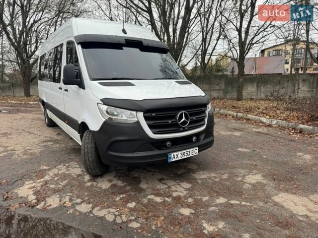 Белый Мерседес Sprinter, объемом двигателя 2 л и пробегом 521 тыс. км за 40000 $, фото 2 на Automoto.ua