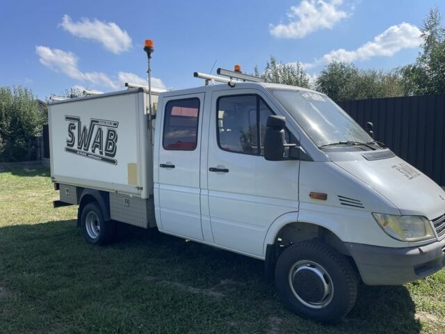Белый Мерседес Sprinter, объемом двигателя 2.7 л и пробегом 370 тыс. км за 12000 $, фото 1 на Automoto.ua